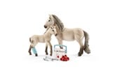 Schleich - Schleich Horse Club Hannahs first aid kit - 42430