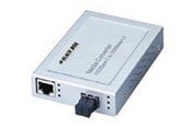 Repeater & Transceiver - Black Box XS 10/100 Mbps Media Converter - fibre media converter - 10Mb LAN 100Mb LAN - LMCS202AE-ST