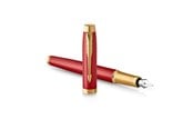 Skrive- & Tegneverktøy - Parker IM Fountain Pen | Premium Red Lacquer with Gold Trim | Fine Point with Blue Ink Cartridge | Gift Box - 2143650