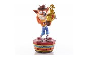 Reklameartikler - First 4 Figures - Crash Team Racing Nitro-Fueled - Crash (Winner) (Standard Edition) - Figur - 5060316623145