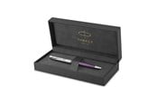 Skrive- & Tegneverktøy - Parker Sonnet Essentials Ballpoint Pen Metal and Violet Lacquer with Palladium Trim Medium Point Black Ink Gift Box - 2169369