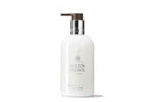 Kroppspleie - Molton Brown Delicious Rhubarb & Rose Body Lotion 300 ml - 5030805002904