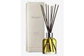 Dekorasjon - Molton Brown  Re-Charge Black Pepper Aroma Reeds 150 ml - 5030805014440