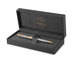 Skrive- & Tegneverktøy - Parker Sonnet Ballpoint Pen | Stainless Steel with Gold Trim | Medium Point Black Ink | Gift Box - 1931507