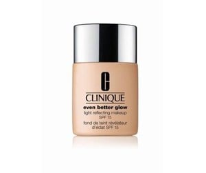 Sminke - Clinique Even Better Glow Light Reflecting Makeup - 020714873738