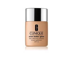 Sminke - Clinique Even Better Glow Light Reflecting Makeup SPF15 Sand #90 CN 30ml - 6624815