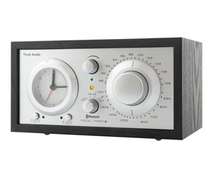 DAB, nettverks- og klokkeradio - Tivoli Audio Model Three BT - AM/FM - Svart - M3USBTBLK