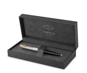 Skrive- & Tegneverktøy - Parker 51 Premium Ballpoint Pen | Premium Collection | Black with Gold Trim | Medium Point Black Ink | Gift box - 2169062