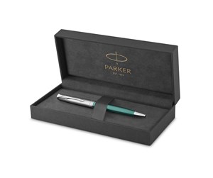 Skrive- & Tegneverktøy - Parker Sonnet Essentials Ballpoint Pen Metal and Green Lacquer with Palladium Trim Medium Point Black Ink Gift Box - 2169365