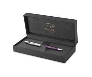 Skrive- & Tegneverktøy - Parker Sonnet Essentials Ballpoint Pen Metal and Violet Lacquer with Palladium Trim Medium Point Black Ink Gift Box - 2169369