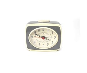 Dekorasjon - Kikkerland Small Classic Alarm Clock Grey (AC14-GR-EU) - AC14-GR-EU