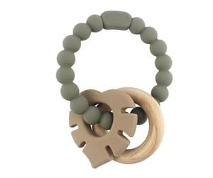 Babyleker - Magni Teether bracelet in LFGB silicone with wooden ring and leaf appendix - Green - 5544