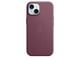 Mobil - Deksel og etui - Apple iPhone 15 FineWoven Case with MagSafe - Mulberry - MT3E3ZM/A